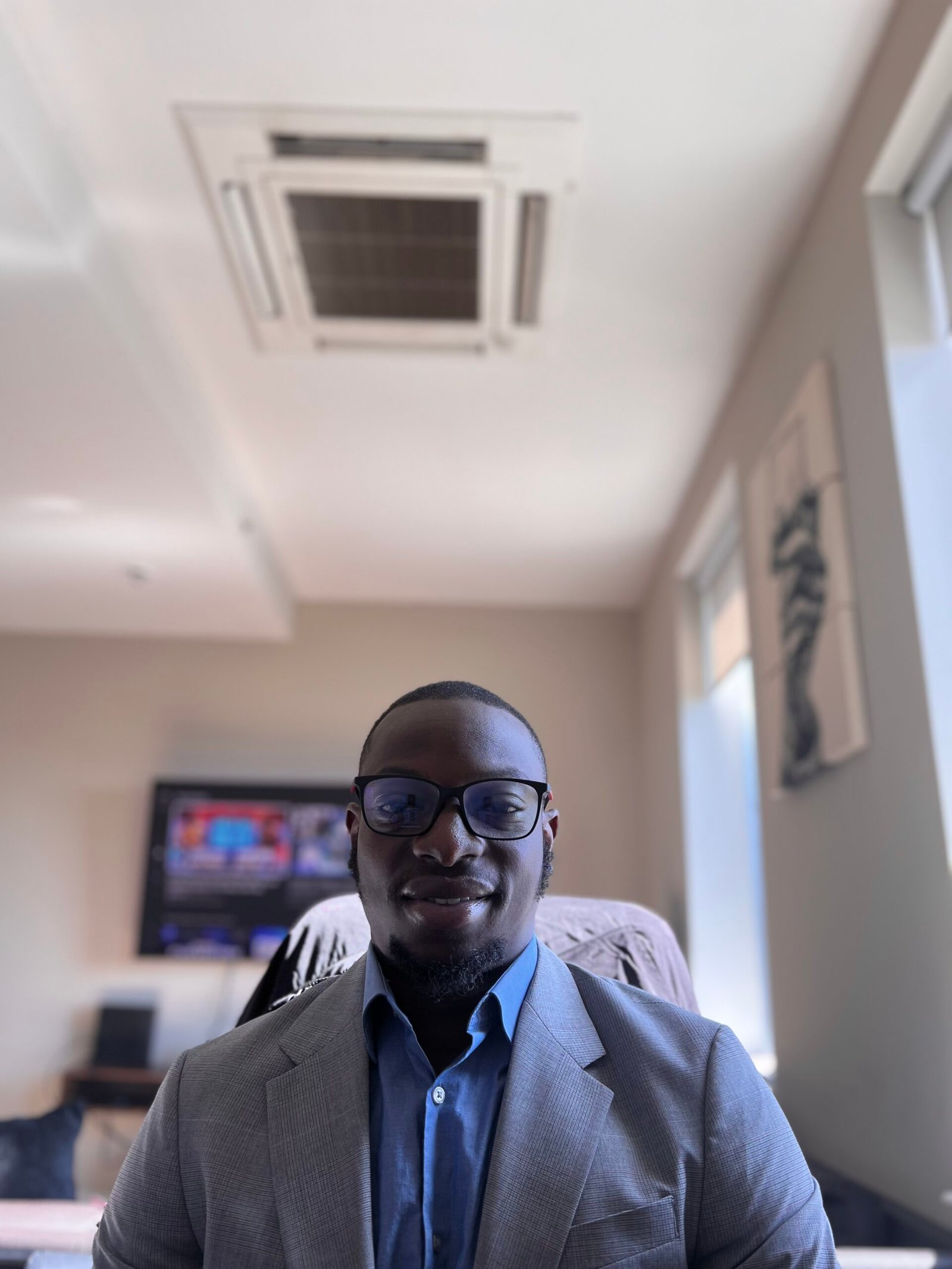 Michel Djouonang; owner of Digital Marketing Mavericks